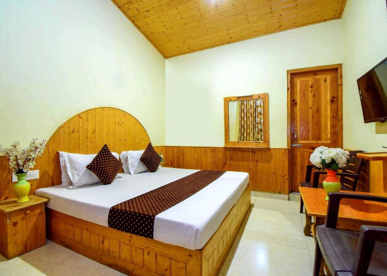 Oyo Flagship 82405 Cochin Villa มะนาลี ภายนอก รูปภาพ